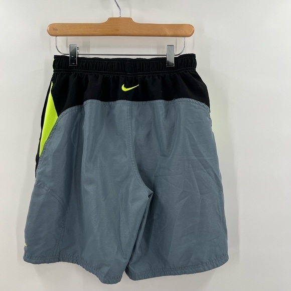 Nike Swimming Trunks Mens Small - Picture 2 of 6